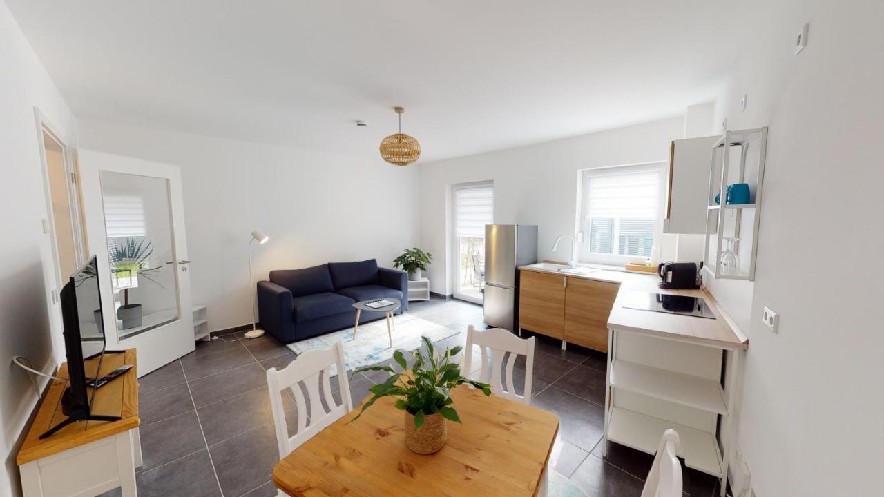 Travel Art Boardinghouse Aparthotel Neuruppin Ngoại thất bức ảnh